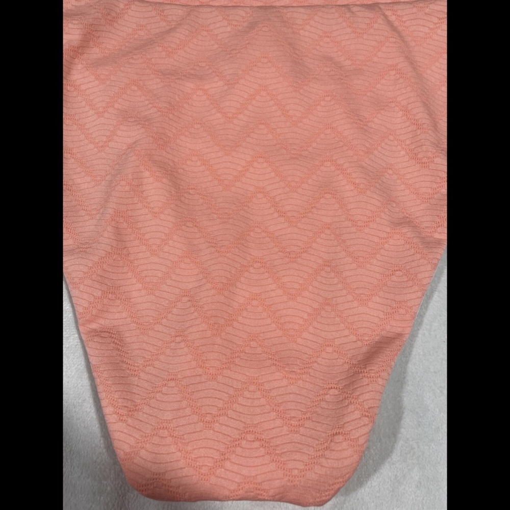 NEW $54 Becca French Cut Bikini‎ Bottoms in Salmon Pink [ LARGE ] - Picture 10 of 12